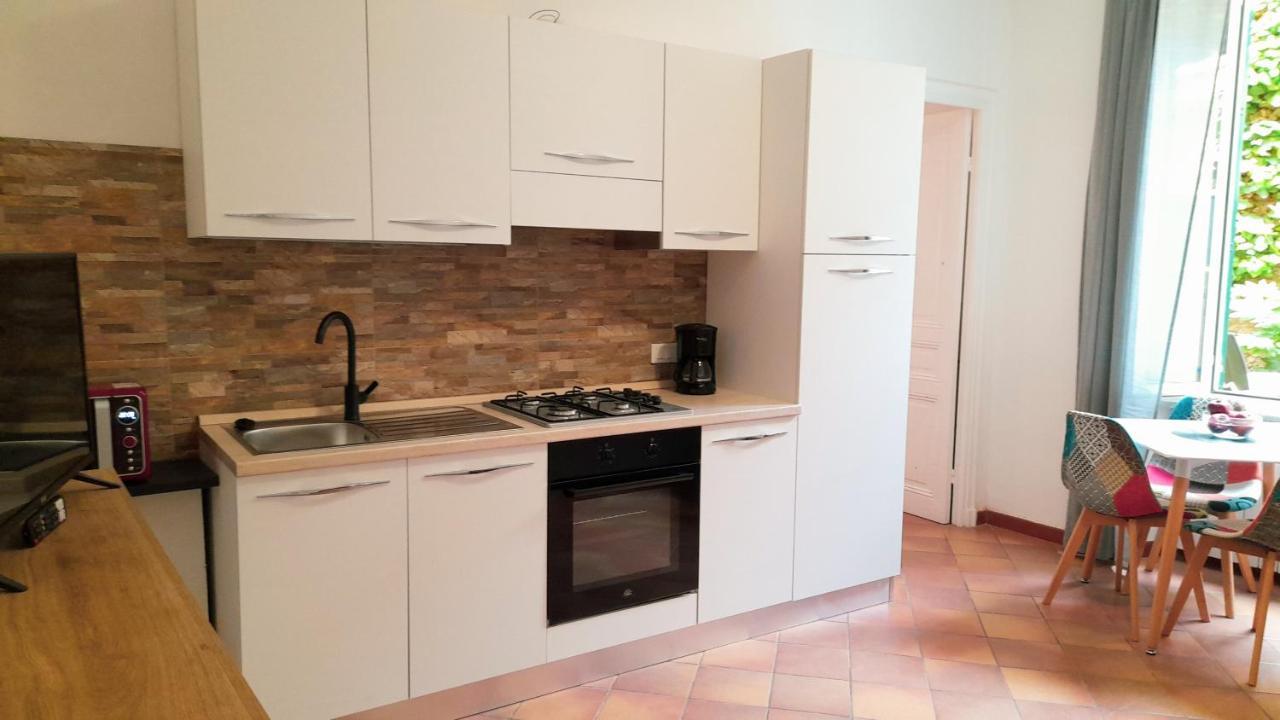 La Casa Di Christina Apartamento Imperia Exterior foto